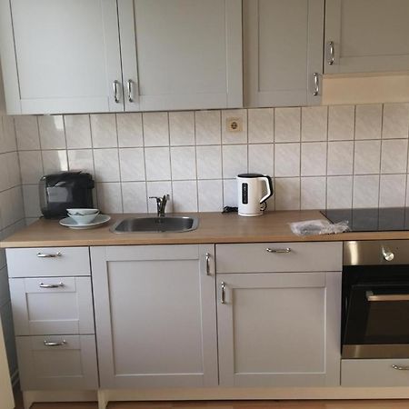 Gemuetliche Ferienwohnung Fuer 6 Personen Im Schloss Kastorf Knorrendorf Exteriör bild